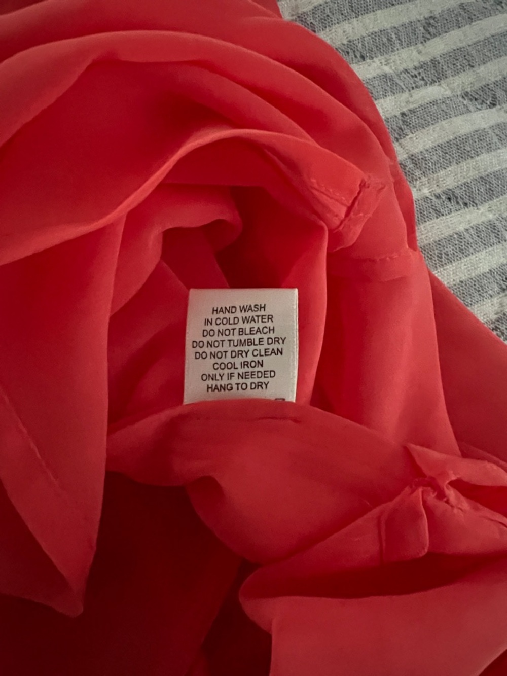 True Destinations Camellia Resort Sheer Chiffon Coral Kimono CoverUp Size S NWT - Picture 7 of 10